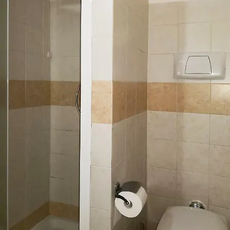 Apartament Maison A&a *